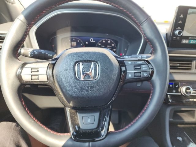 Used 2025 Honda Pilot Black Edition image 63