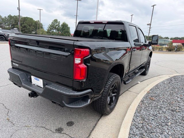 Used 2021 Chevrolet Silverado 1500 Custom Trail Boss w/ LPO, Dark Essentials Package AWD/4WD image 8
