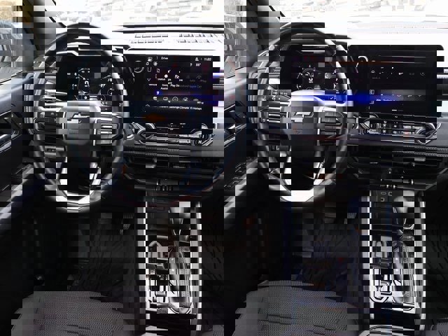 Used 2024 Chevrolet Colorado LT w/ LT Convenience Package image 12