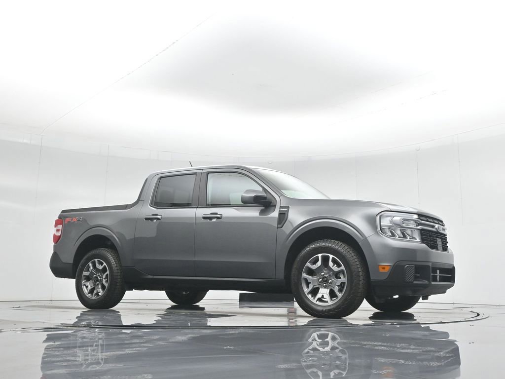 Certified 2022 Ford Maverick Lariat w/ Lariat Luxury Package image 2