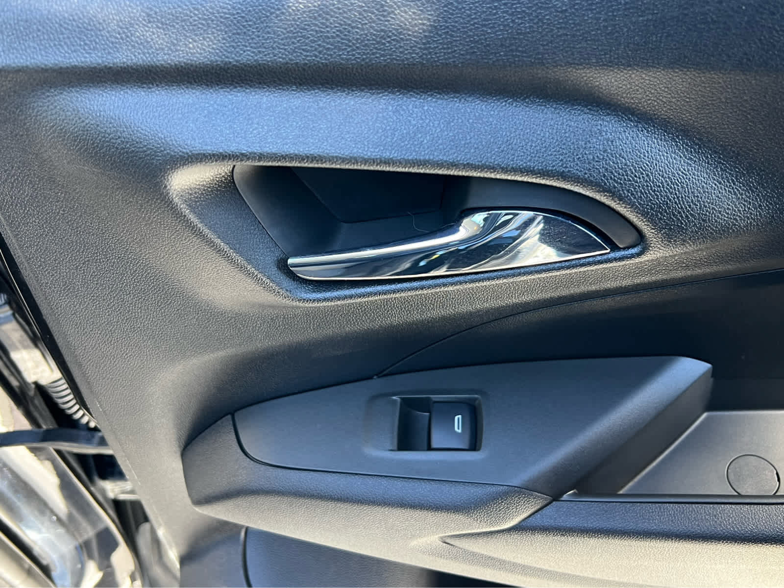 Used 2024 Chevrolet Trax LT w/ Driver Confidence Package image 21