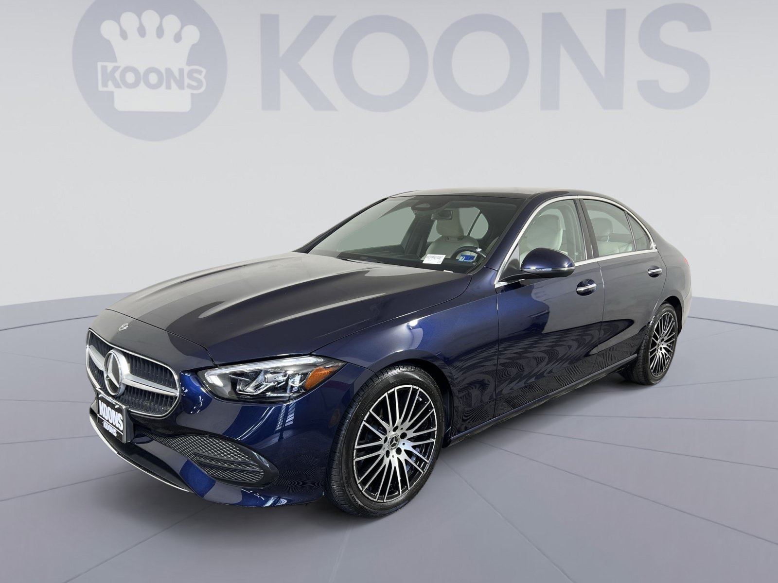 Used 2023 Mercedes-Benz C 300 4MATIC Sedan image 5