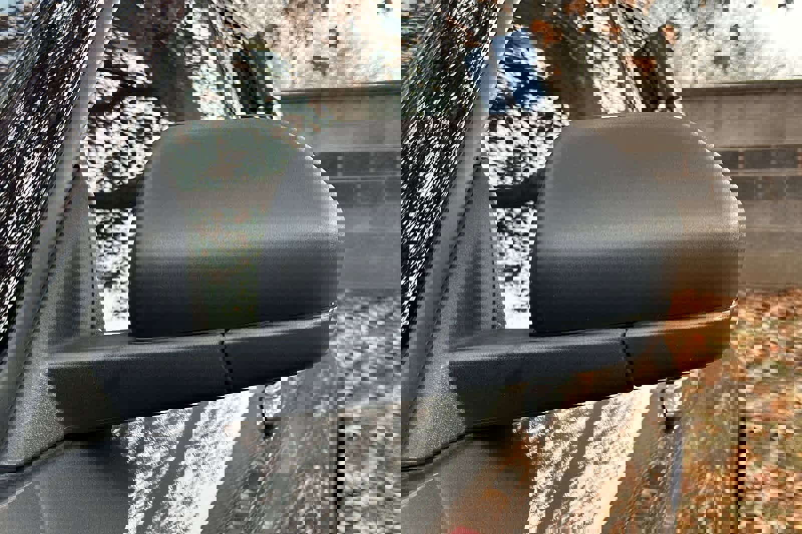 Certified 2023 Ford Explorer XLT w/ Equipment Group 202A image 9