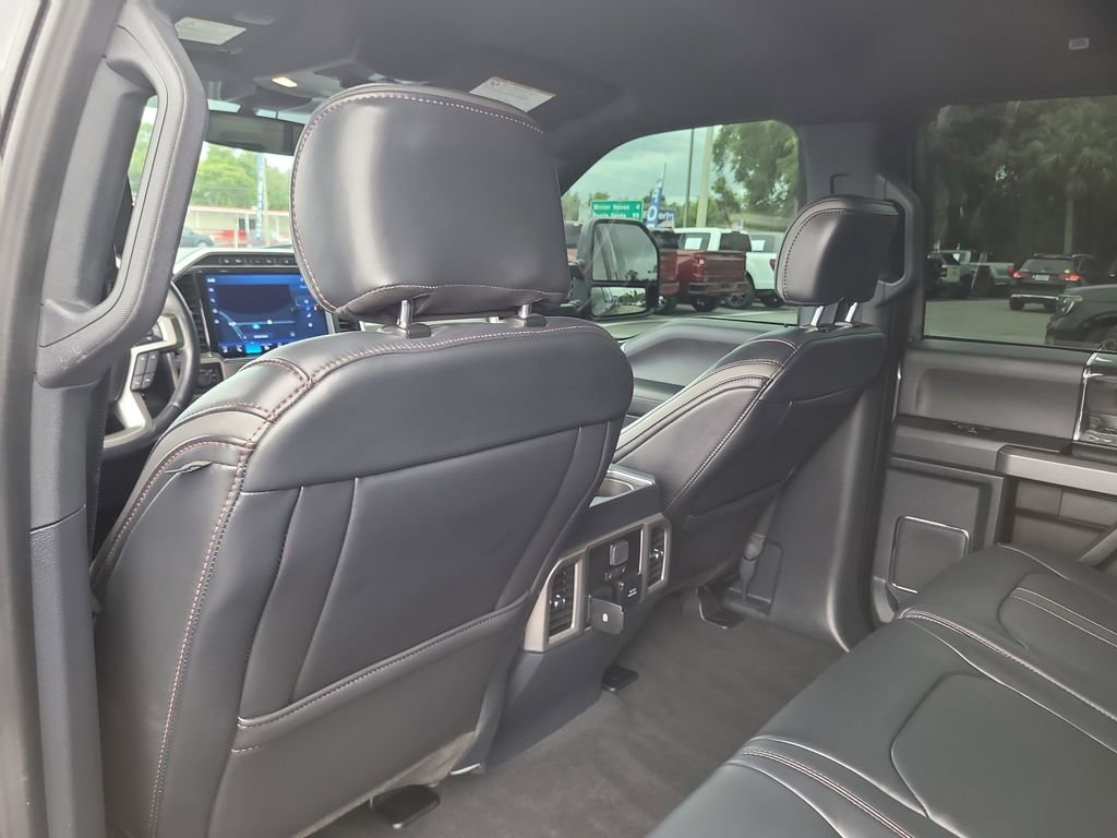 Certified 2022 Ford F250 Platinum w/ FX4 Off-Road Package AWD/4WD image 10