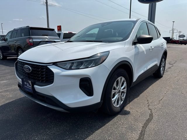 Certified 2024 Ford Escape Active AWD/4WD image 3