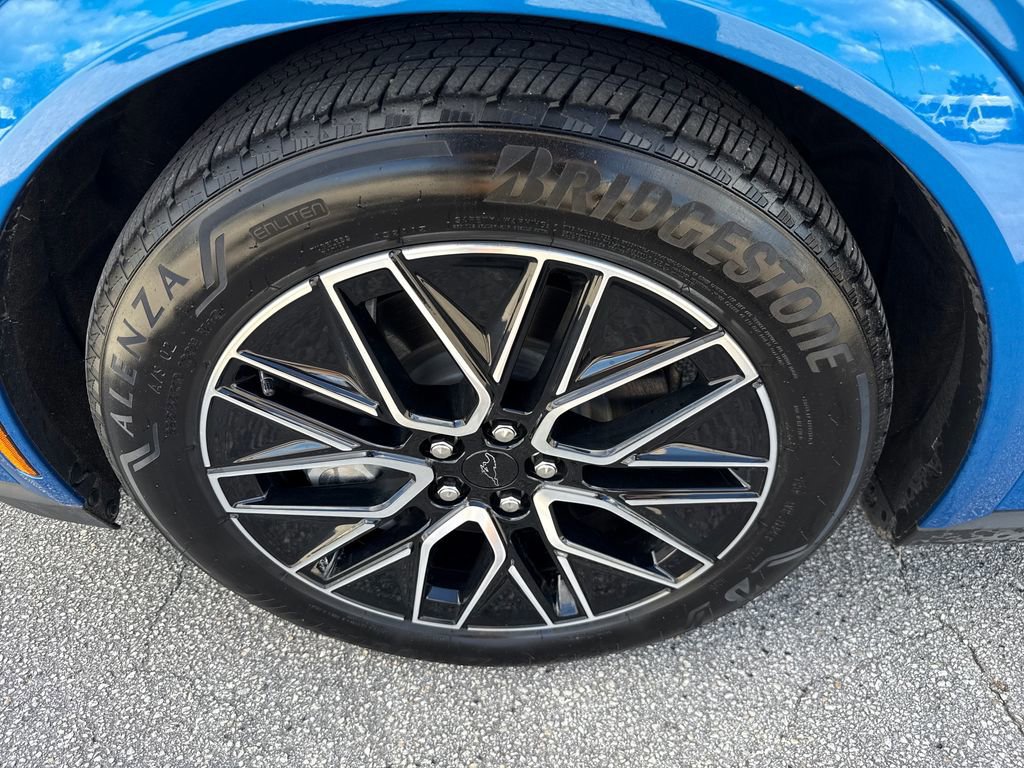 Certified 2025 Ford Mustang Mach-E Premium image 12
