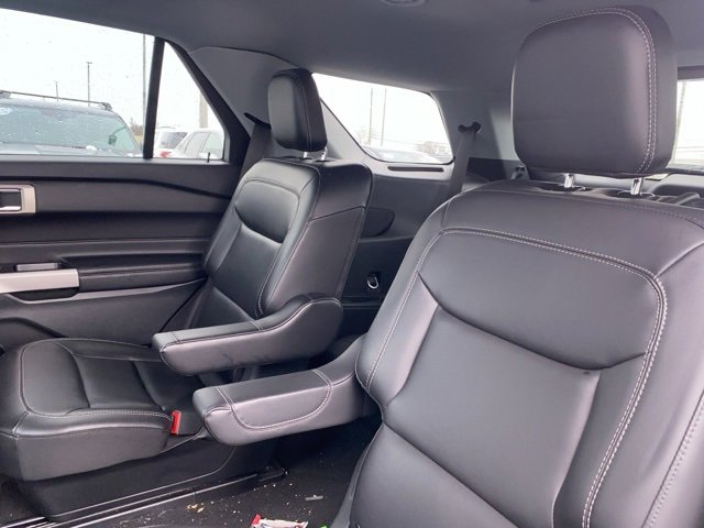 Certified 2023 Ford Explorer XLT w/ Equipment Group 202A image 21