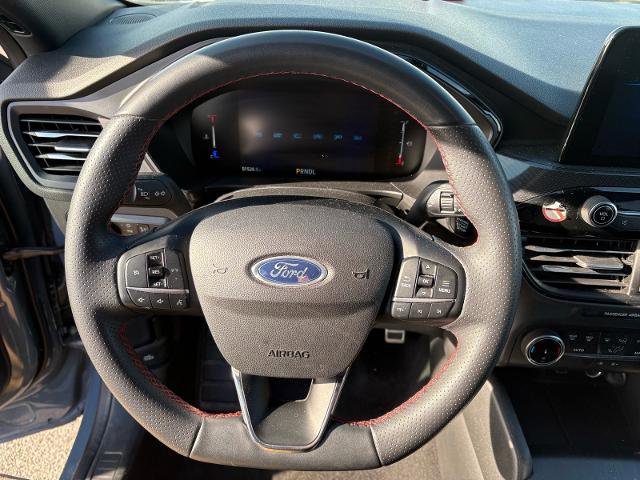 Certified 2024 Ford Escape ST-Line image 10