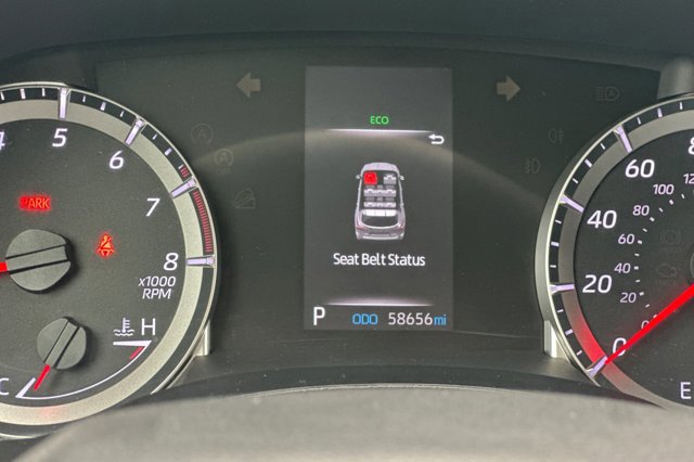 Used 2020 Toyota Highlander LE image 34