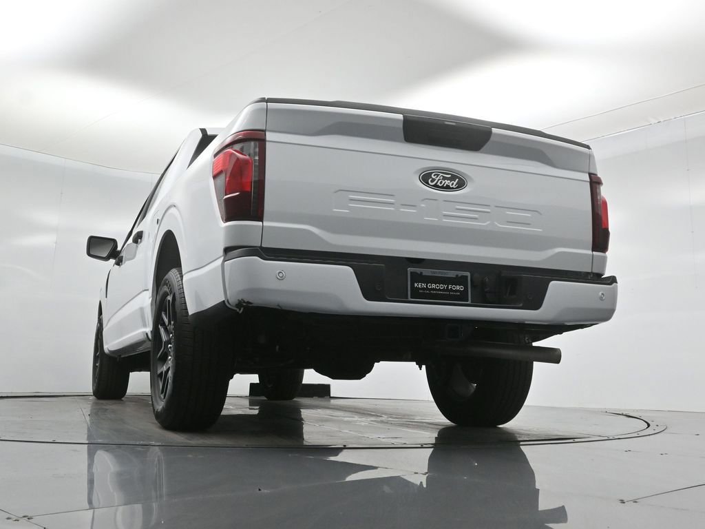 Certified 2025 Ford F150 STX w/ STX Black Appearance Package image 19