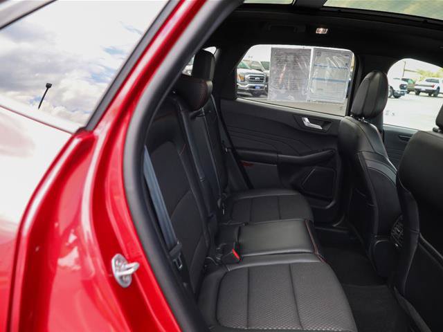 Certified 2024 Ford Escape ST-Line w/ Tech Pack #1 AWD/4WD image 32
