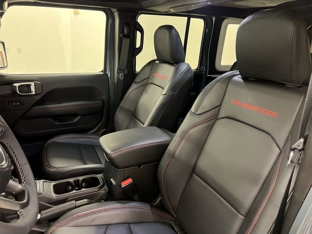 Used 2025 Jeep Wrangler Unlimited Rubicon AWD/4WD image 4