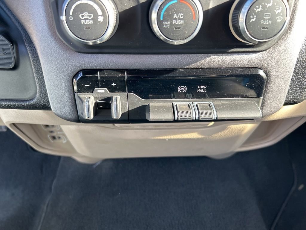 Used 2022 RAM 3500 Big Horn w/ Safety Group B image 21