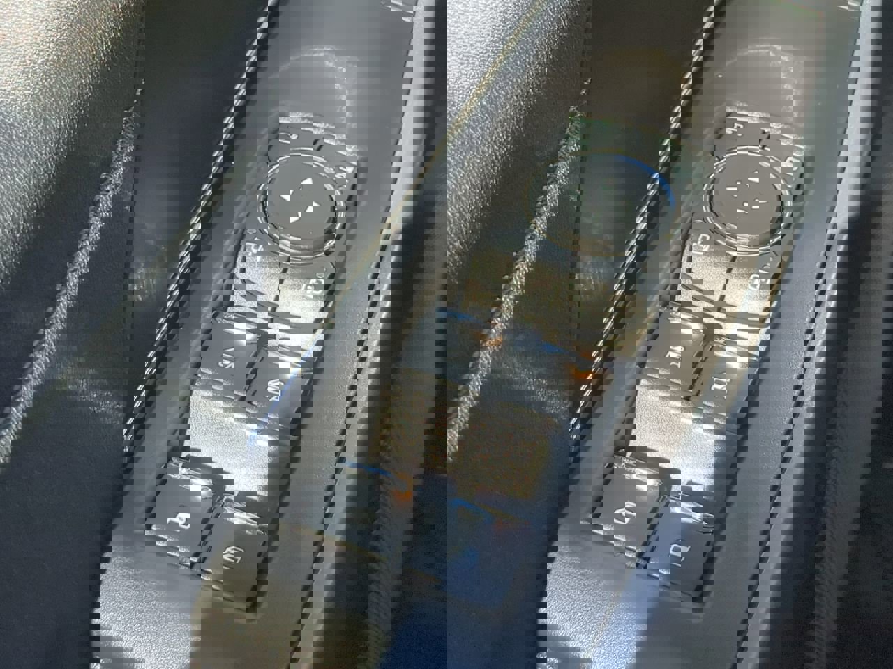 Certified 2023 Ford F150 Lariat w/ Equipment Group 502A High image 23