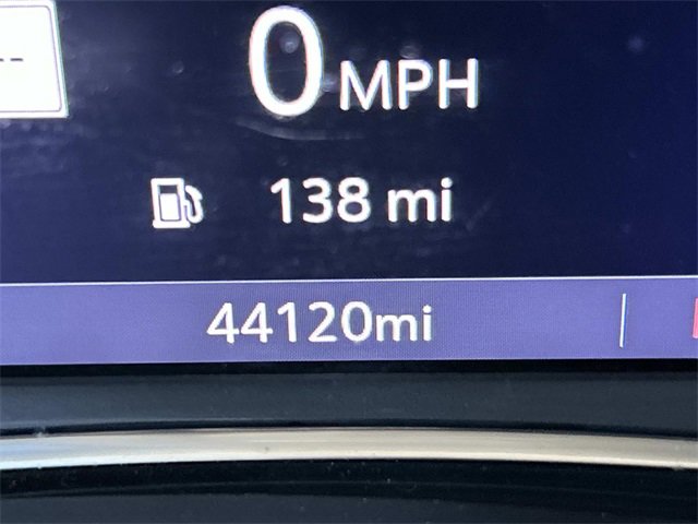 Used 2023 Chevrolet Equinox LT image 41