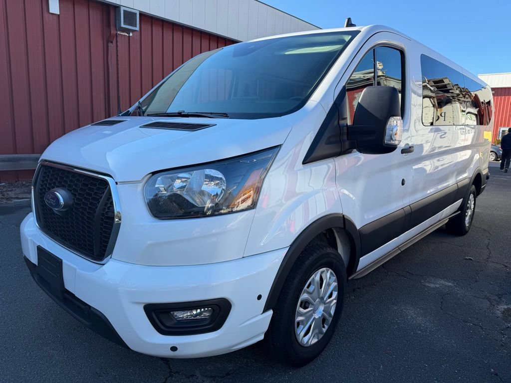 Certified 2024 Ford Transit 350 XLT RWD image 5