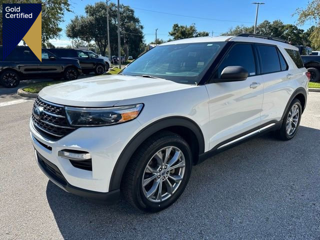 Certified 2022 Ford Explorer XLT w/ Equipment Group 202A
