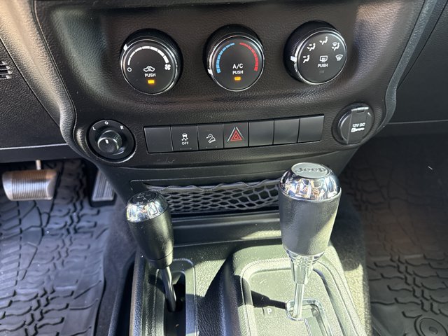 Used 2017 Jeep Wrangler Unlimited Sport w/ Quick Order Package 24S AWD/4WD image 27