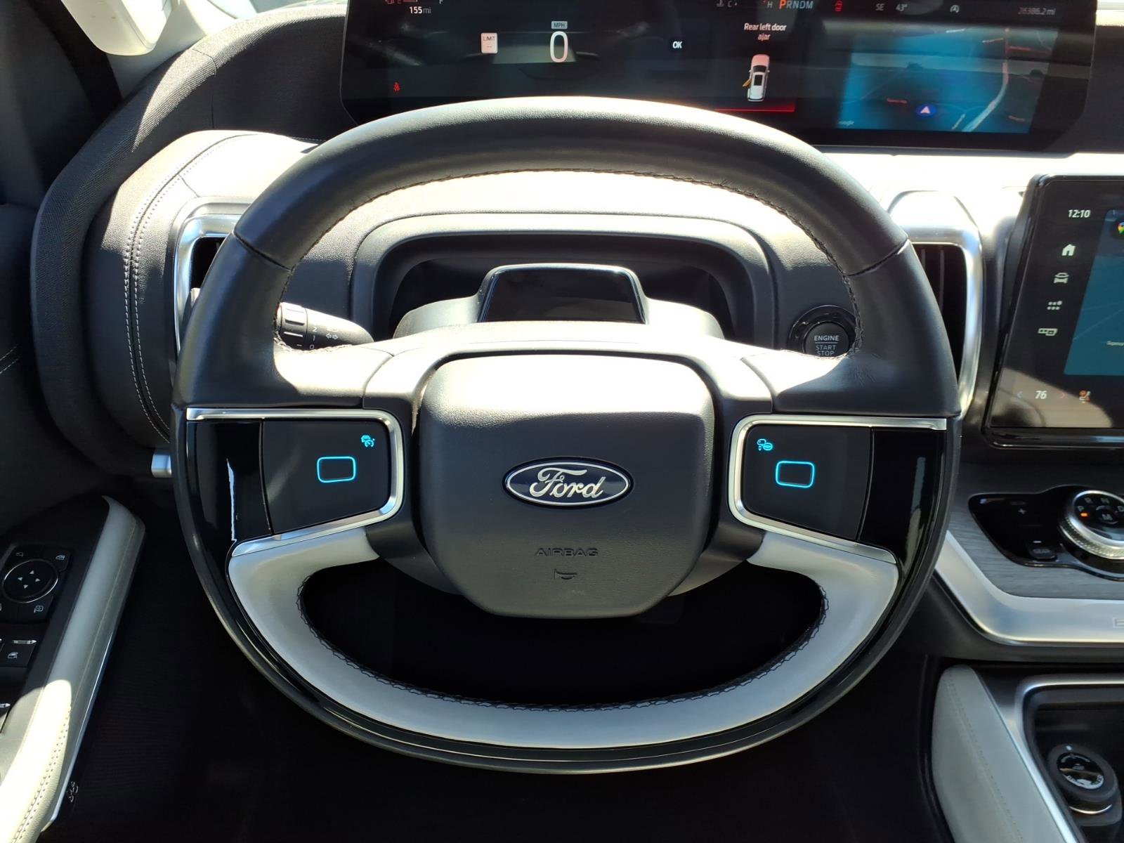 Certified 2025 Ford Expedition Platinum image 12