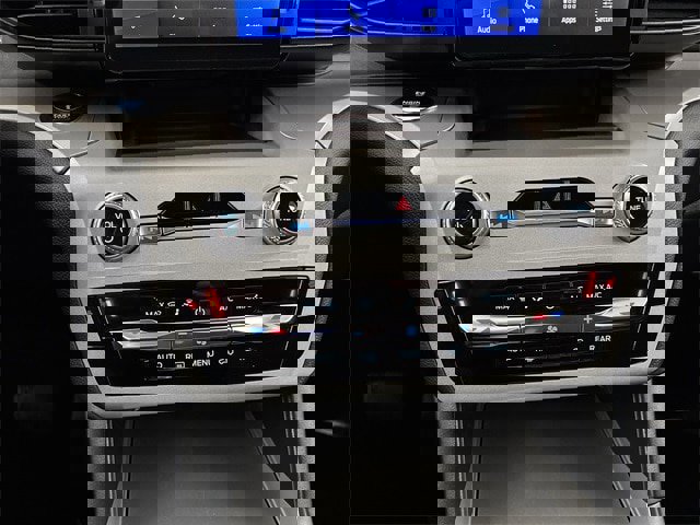 Certified 2023 Ford Explorer XLT image 10