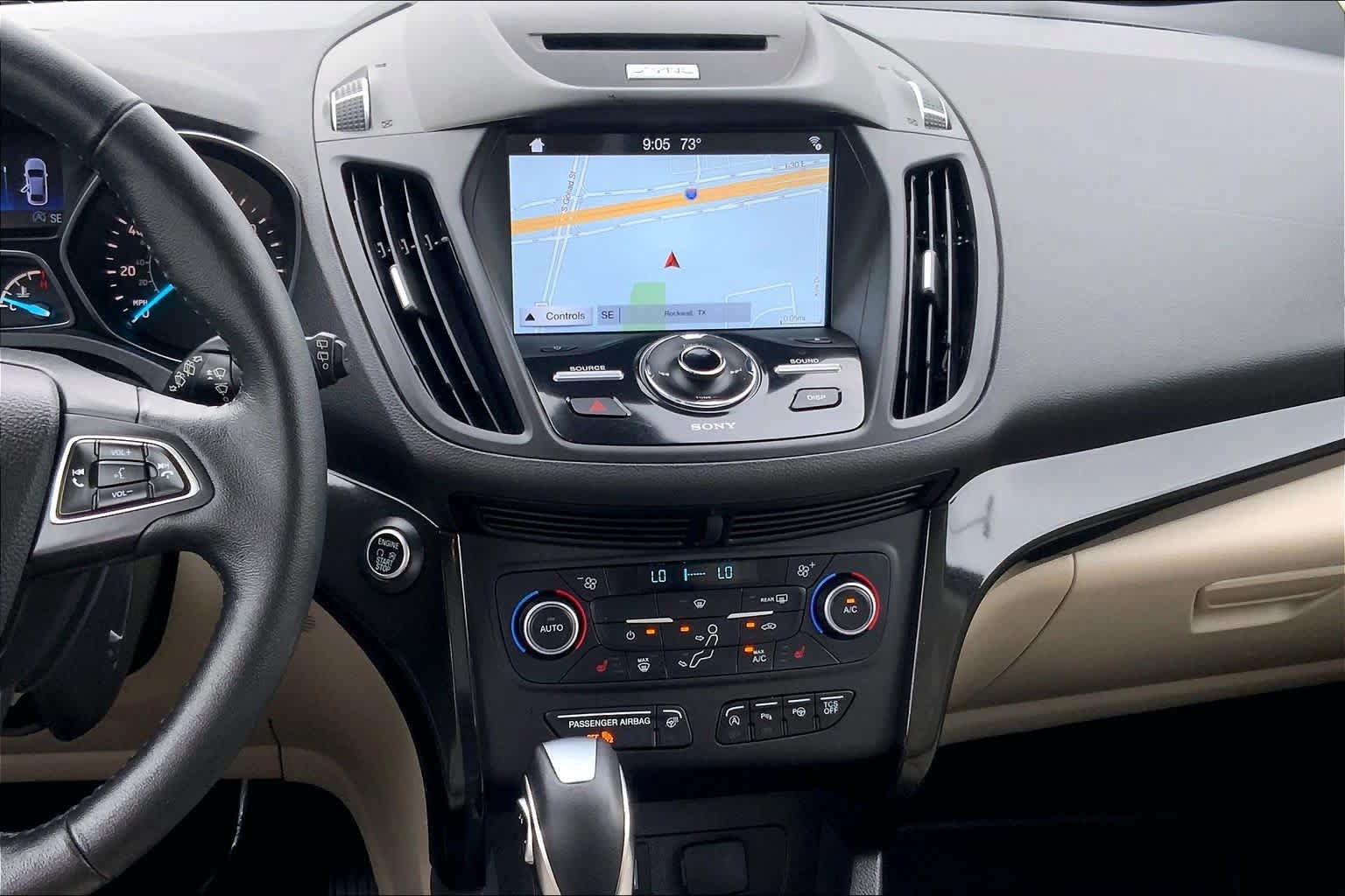 Certified 2018 Ford Escape SE w/ Ford Safe & Smart Package AWD/4WD image 7