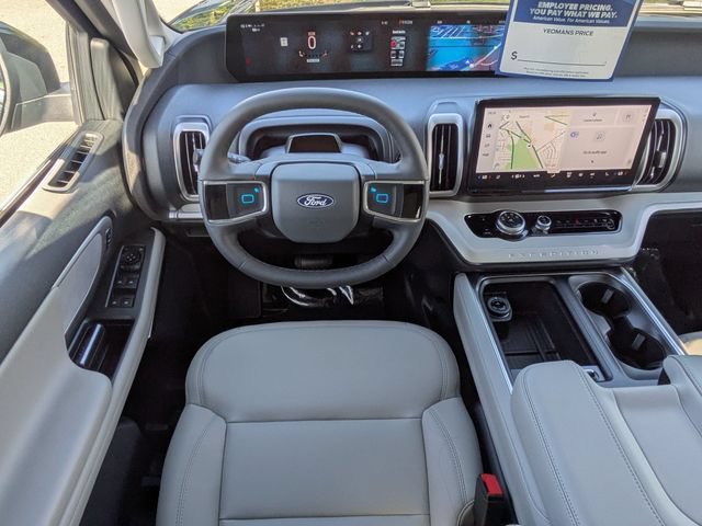 Certified 2027 Ford Expedition Active RWD image 18