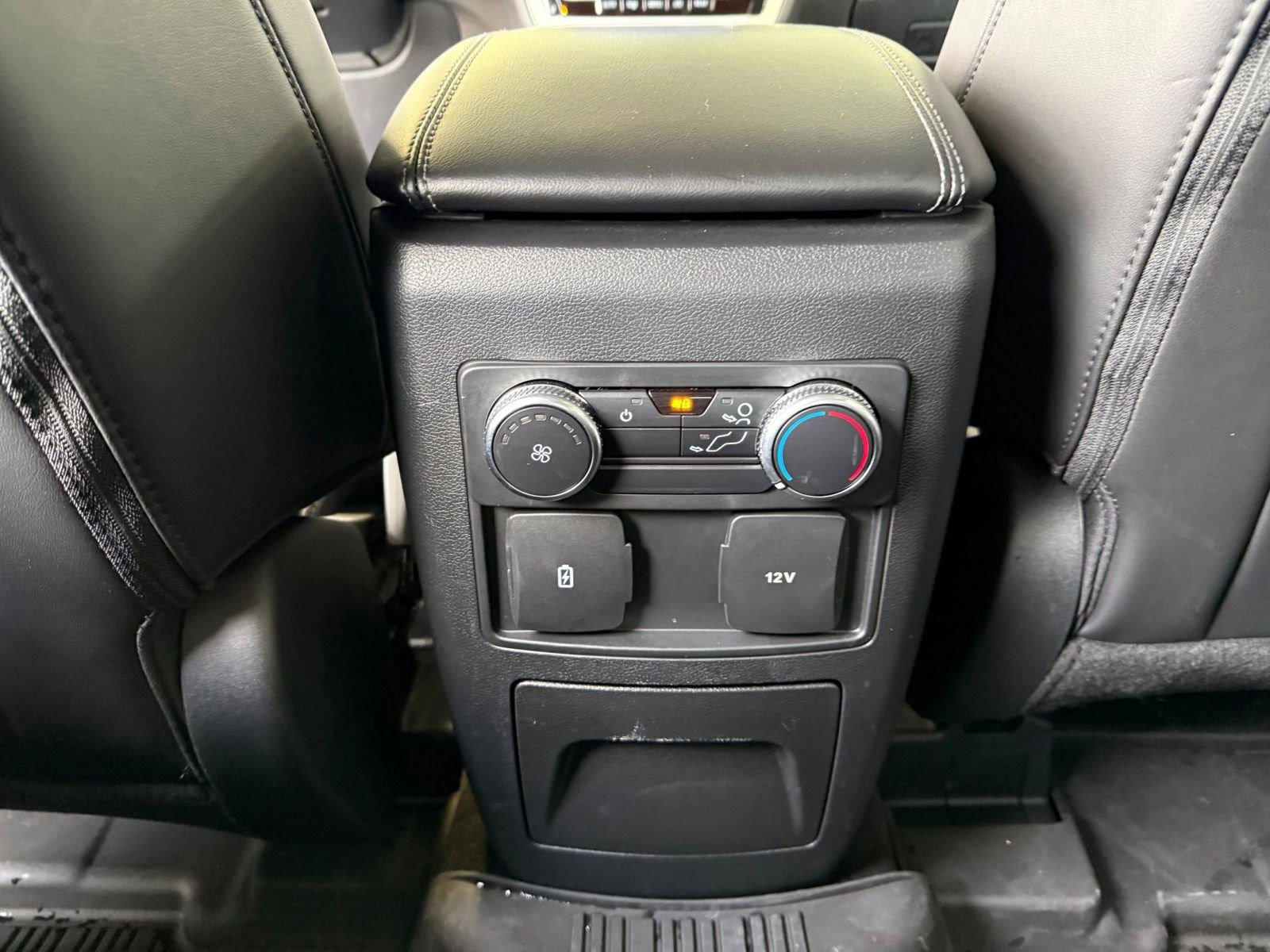 Certified 2022 Ford Explorer XLT w/ Equipment Group 202A image 23