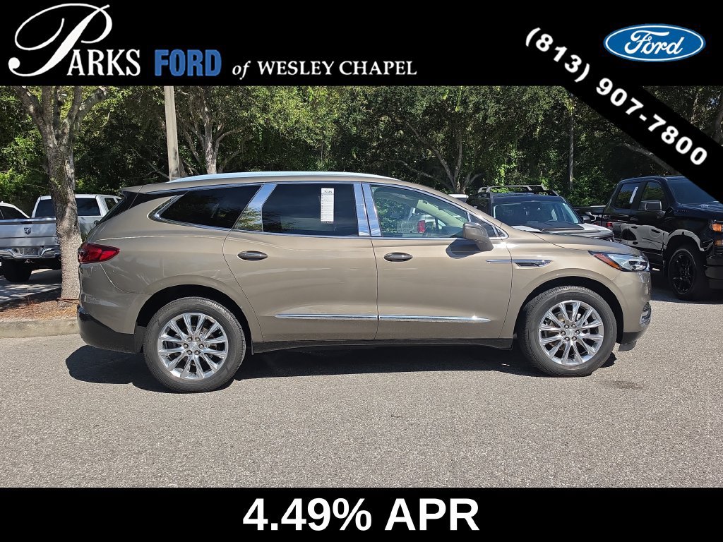Used 2020 Buick Enclave Premium w/ Surround and Sites Package FWD image 4