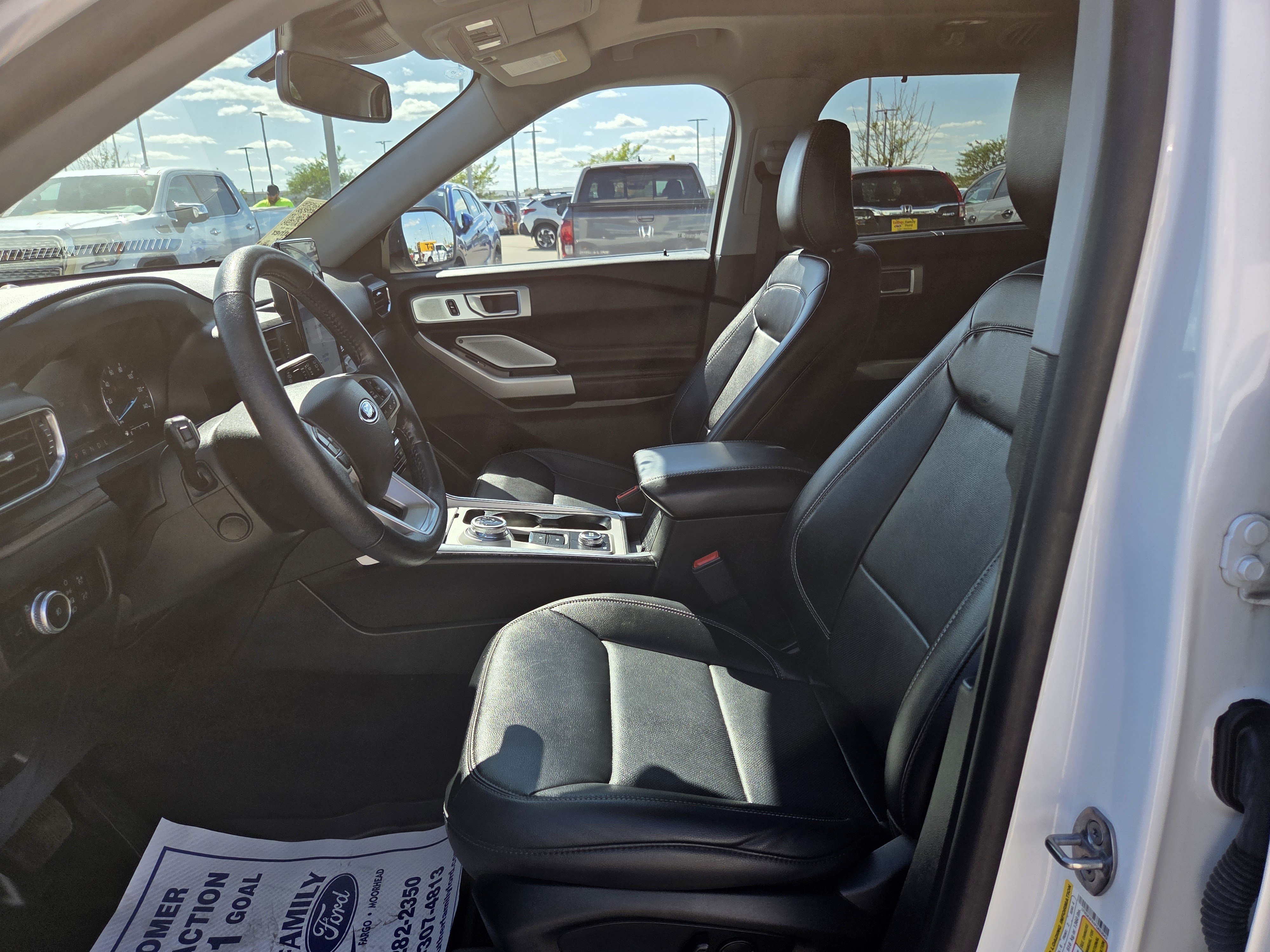 Certified 2023 Ford Explorer Limited w/ Limited Technology Package AWD/4WD image 18