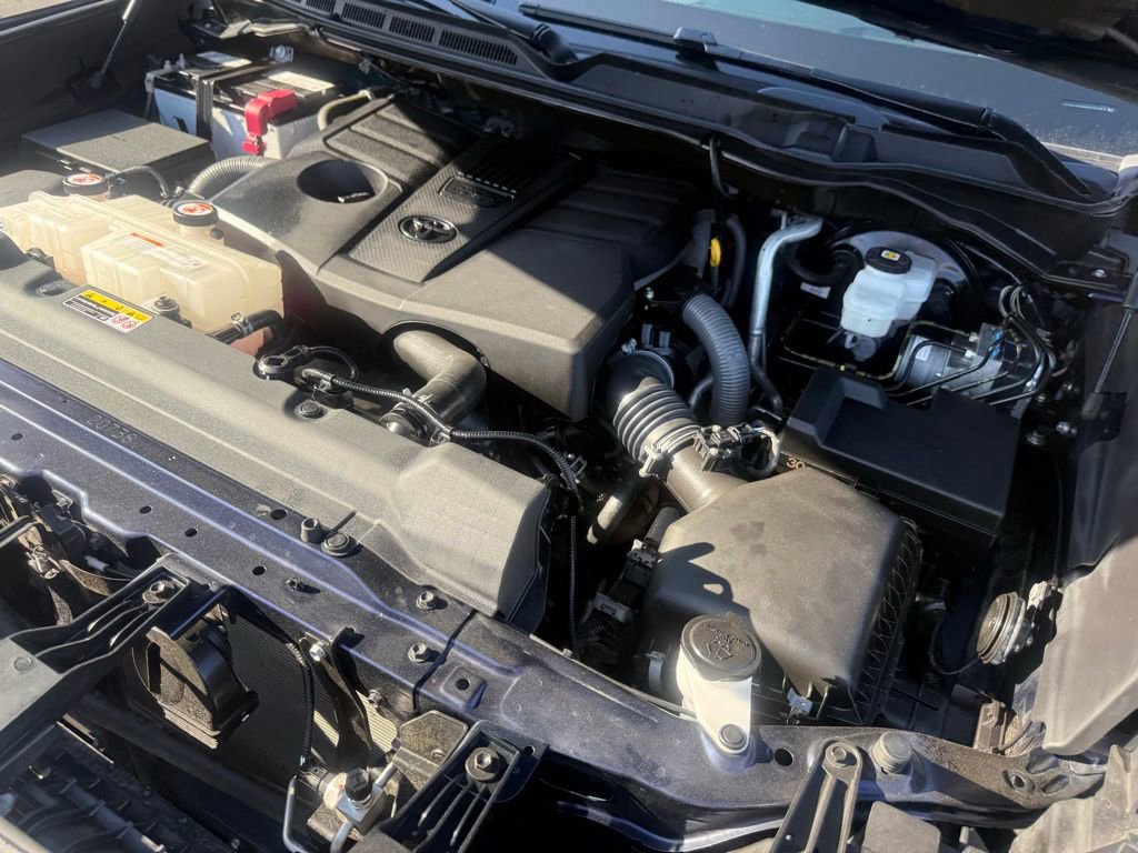 Used 2022 Toyota Tundra Platinum w/ Advanced Package image 62