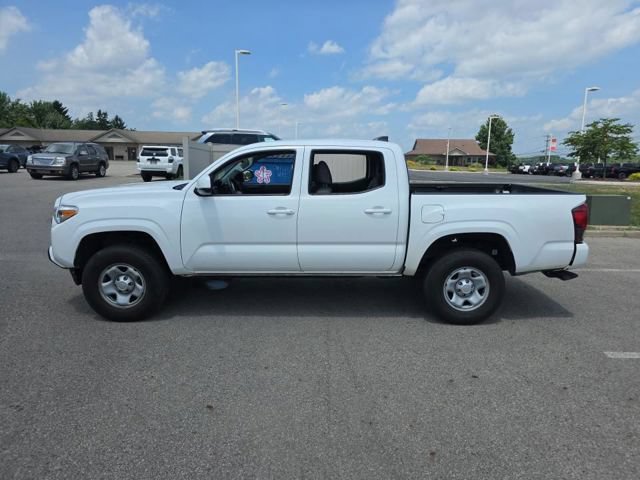 Used 2023 Toyota Tacoma SR AWD/4WD image 18