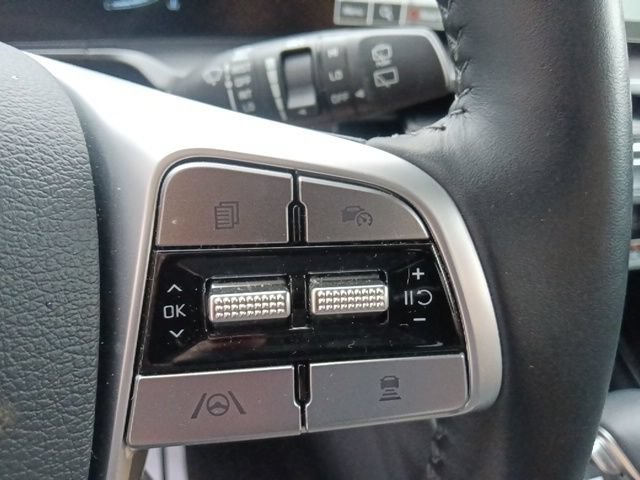 Used 2025 Kia Telluride S AWD/4WD image 19