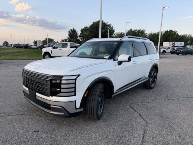 Used 2026 Hyundai Palisade Limited AWD/4WD image 3