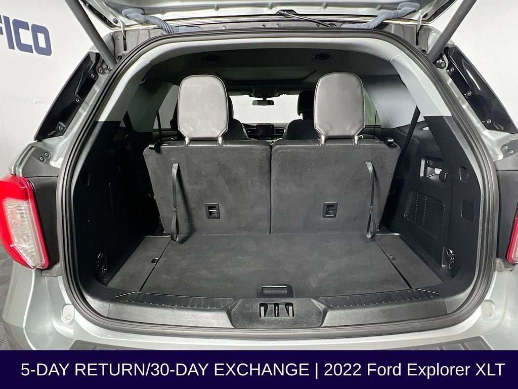 Certified 2022 Ford Explorer XLT w/ Equipment Group 202A AWD/4WD image 31