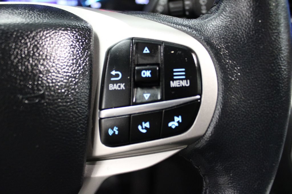 Certified 2023 Ford Explorer XLT w/ Equipment Group 202A AWD/4WD image 20