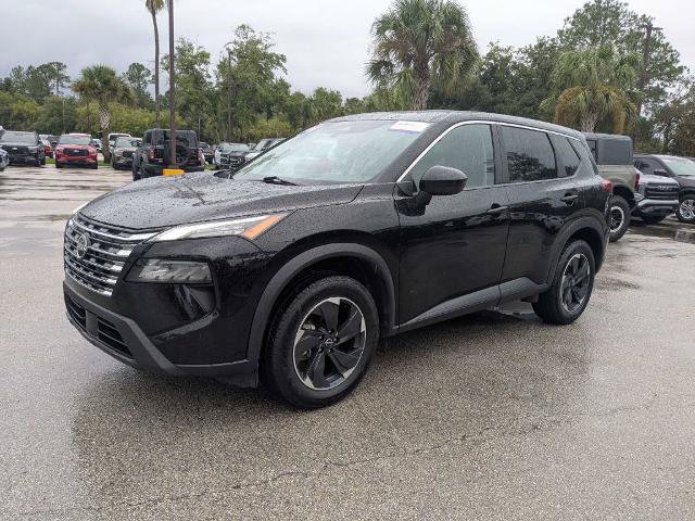 Used 2025 Nissan Rogue SV FWD image 8