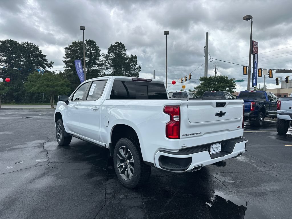 Used 2024 Chevrolet Silverado 1500 RST AWD/4WD image 5