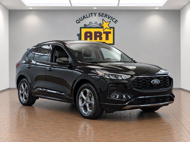Certified 2023 Ford Escape ST-Line w/ Tech Pack #1 AWD/4WD image 1