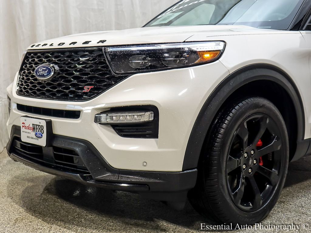 Certified 2023 Ford Explorer ST w/ Equipment Group 401A image 3