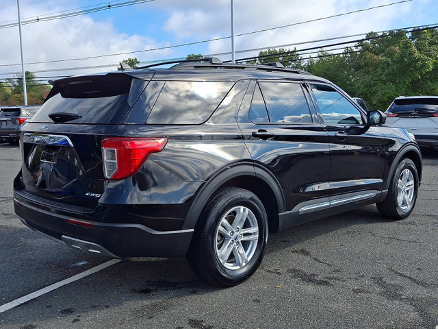 Certified 2023 Ford Explorer XLT w/ Equipment Group 202A AWD/4WD image 11