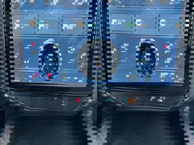 Certified 2022 Ford Expedition Limited image 25