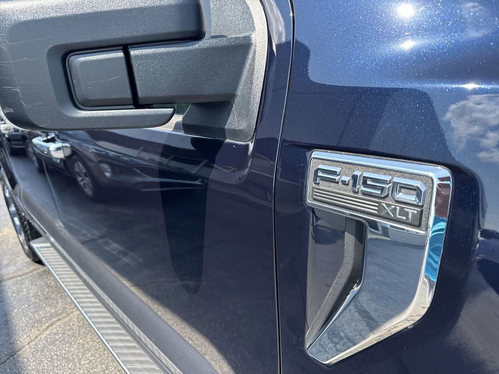 Certified 2022 Ford F150 XLT w/ Equipment Group 302A High image 14
