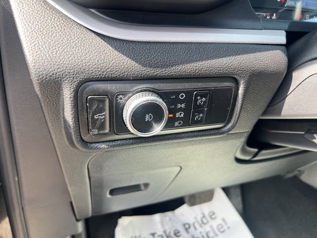 Certified 2024 Ford Explorer XLT w/ Equipment Group 202A image 9