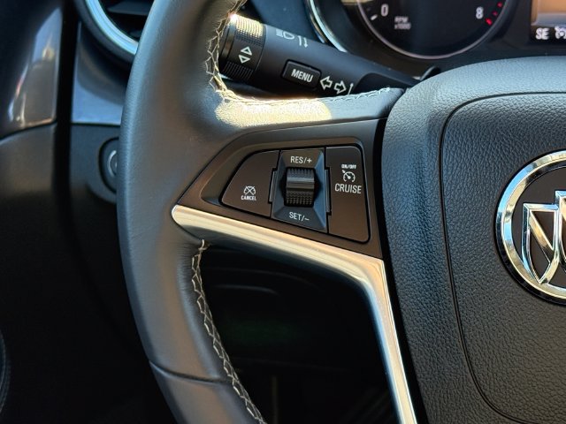 Used 2020 Buick Encore Preferred AWD/4WD image 29