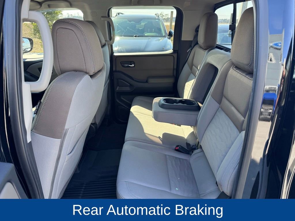 Used 2022 Nissan Frontier SV image 10