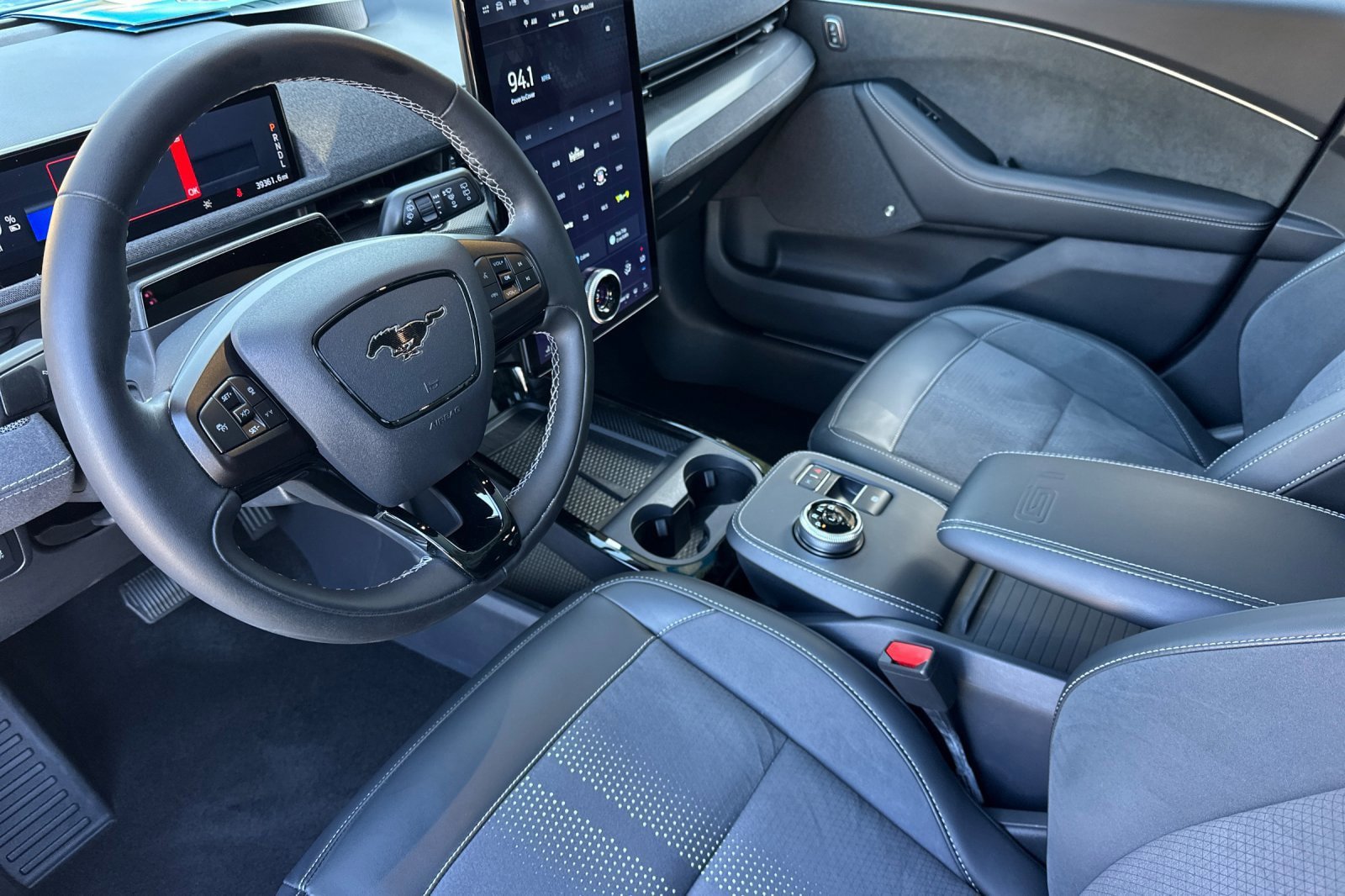 Certified 2022 Ford Mustang Mach-E GT w/ GT Performance Edition AWD/4WD image 14