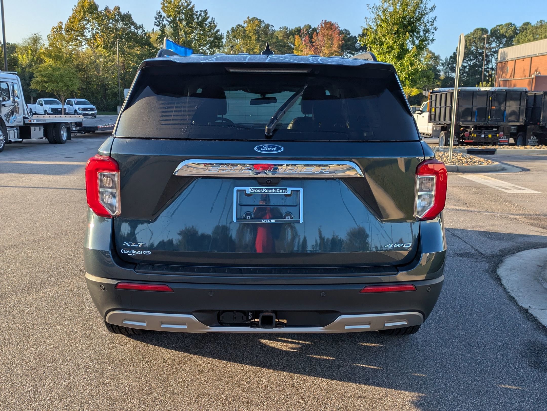 Certified 2022 Ford Explorer XLT w/ Equipment Group 202A image 5