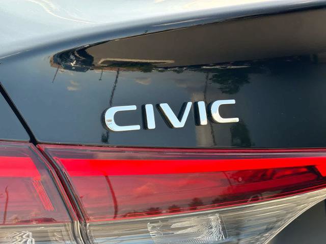 Used 2024 Honda Civic Sport image 10