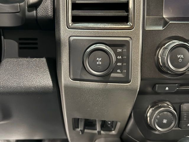 Certified 2018 Ford F150 Raptor w/ Equipment Group 801A Mid AWD/4WD image 18