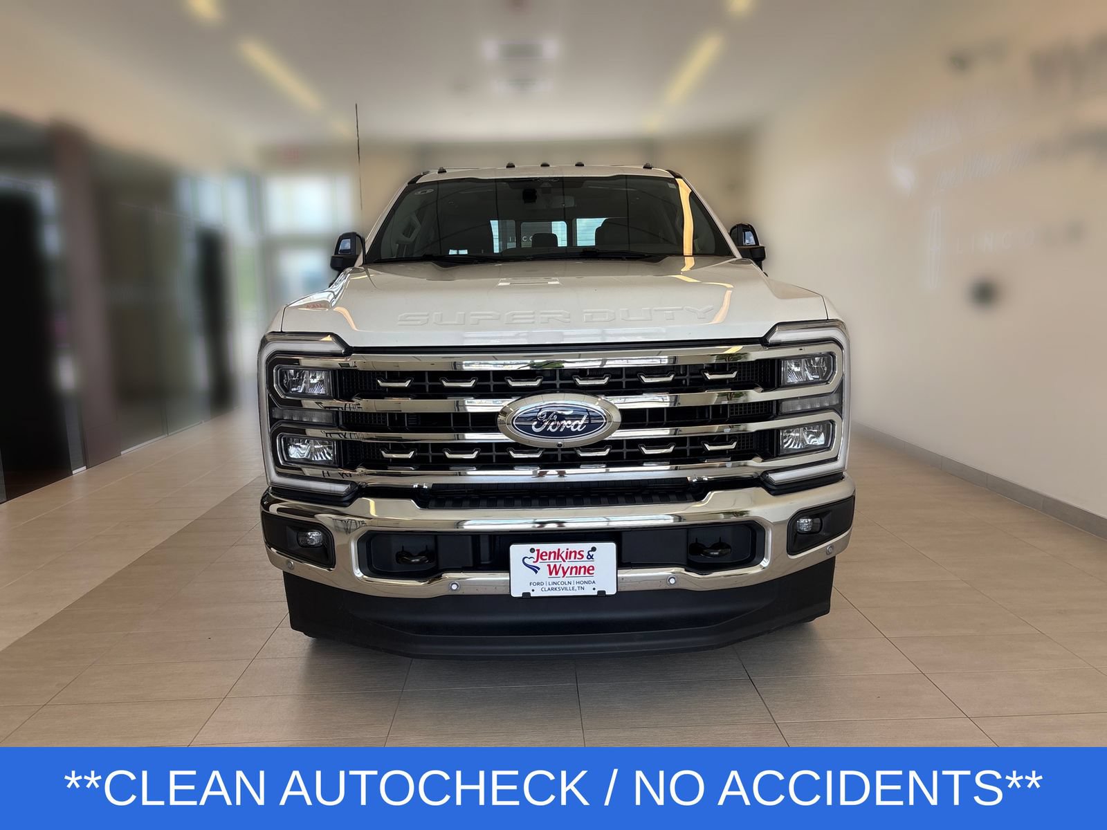 Certified 2025 Ford F250 Lariat w/ Lariat Ultimate Package AWD/4WD image 8
